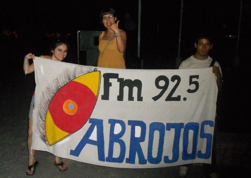 FM Abrojos: 26 Años De La Primera Radio Educativa Dentro De Una Escuela Especial De Hispanoamérica.